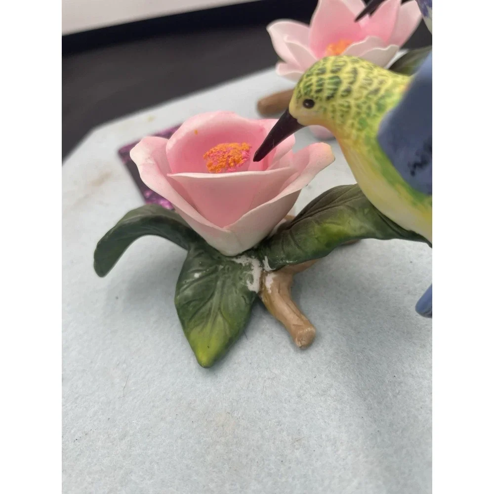 2 VNTG‎ Hummingbird Figurines
